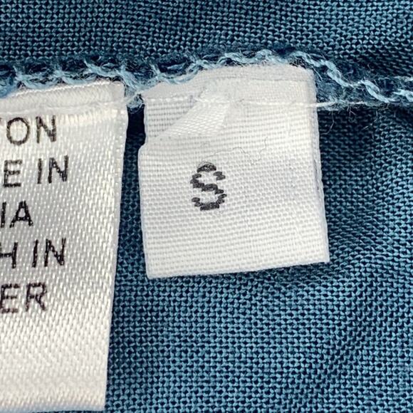 South Moon Under NWOT Top Boho Embroidered Tie Dye Green White Box Cut Size S - Picture 11 of 13